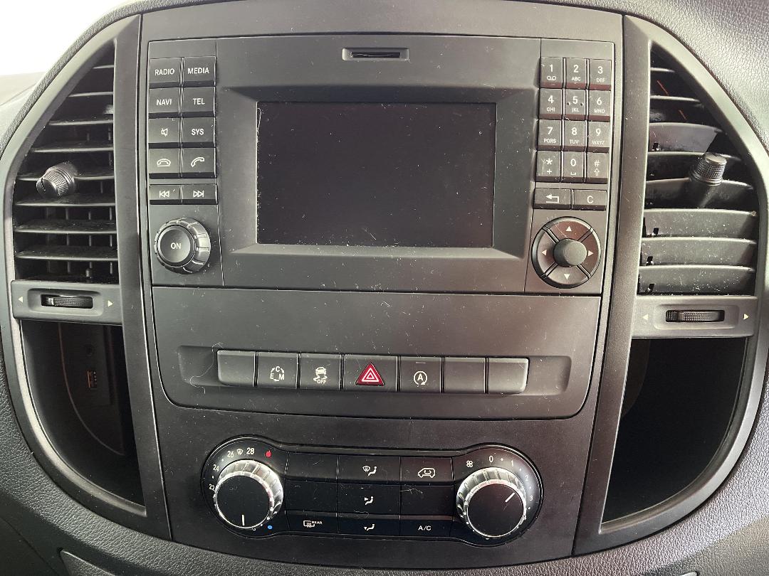 Photo '18' of Mercedes-Benz Vito