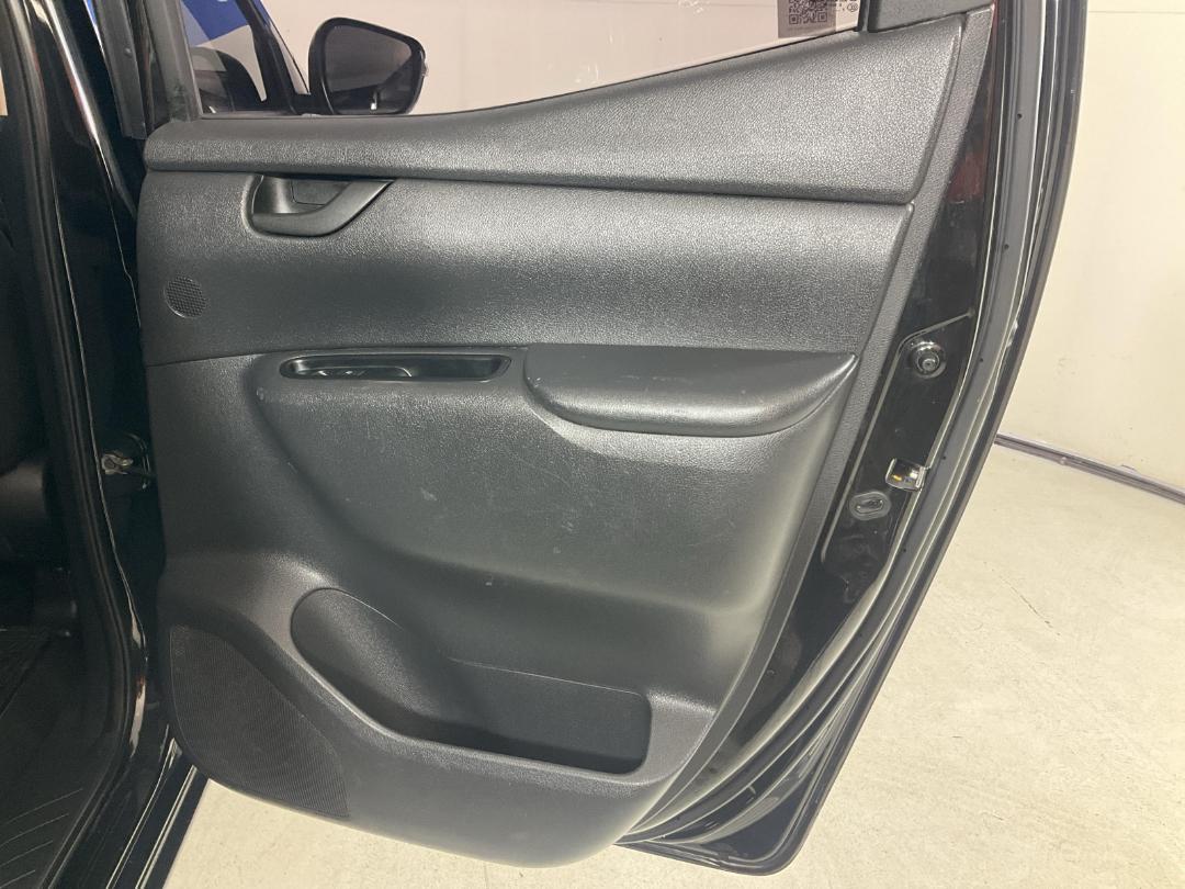 Photo '19' of Mercedes-Benz X-Class Photo '19' of Mercedes-Benz X-Class