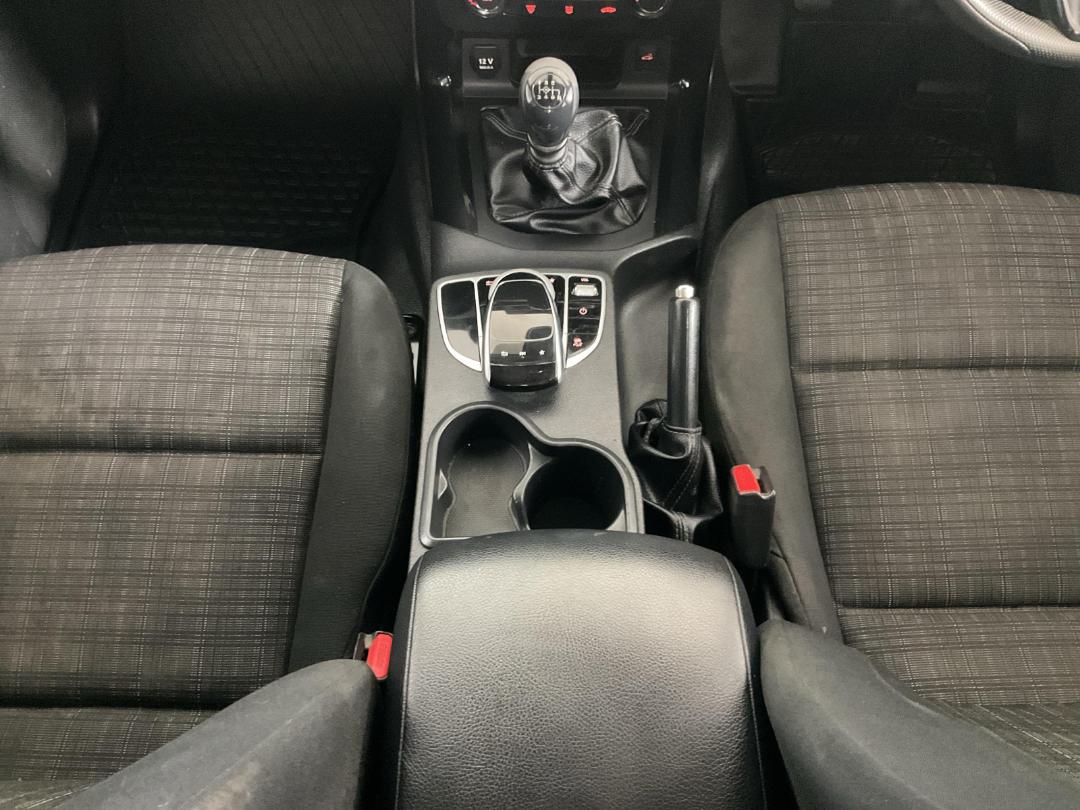 Photo '18' of Mercedes-Benz X-Class Photo '18' of Mercedes-Benz X-Class