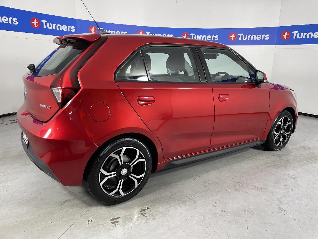 Photo '7' of MG 3 Photo '7' of MG 3