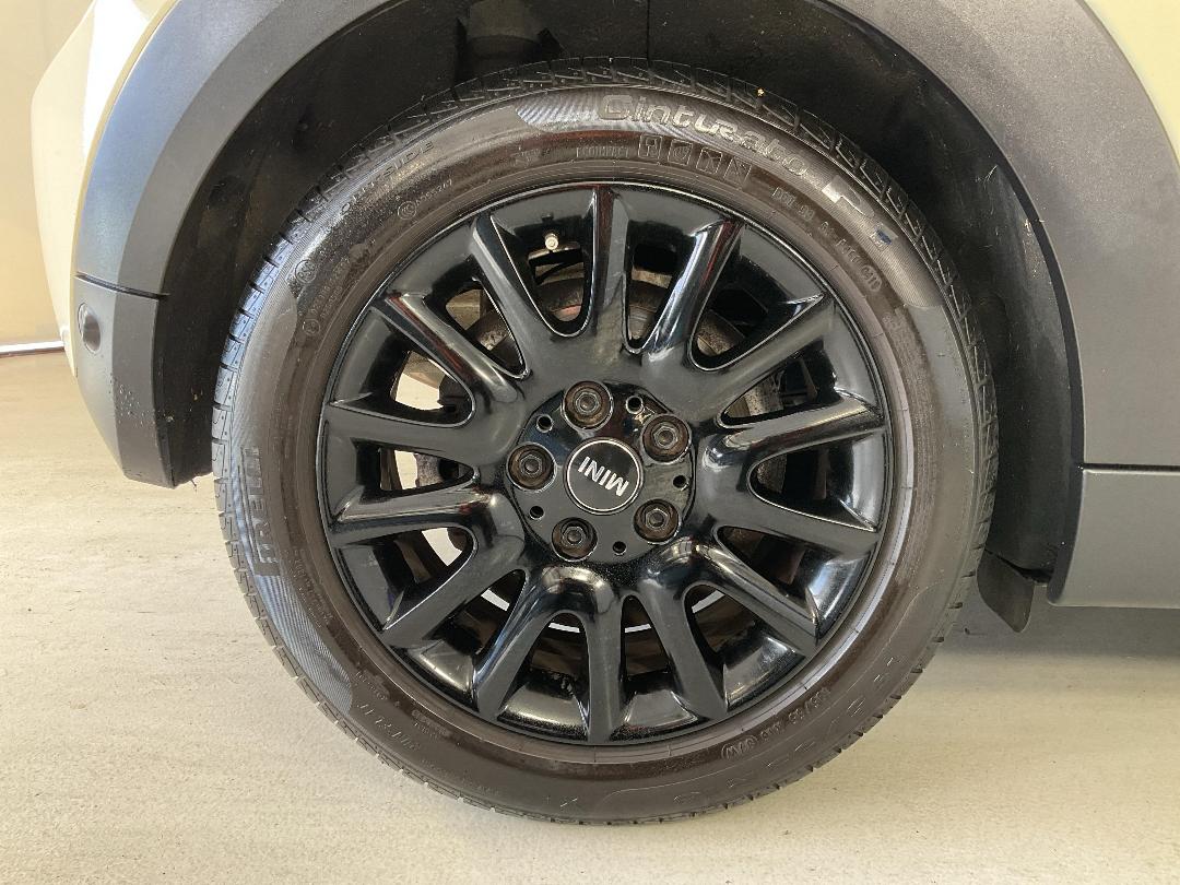 Photo '12' of Mini Hatch Photo '12' of Mini Hatch