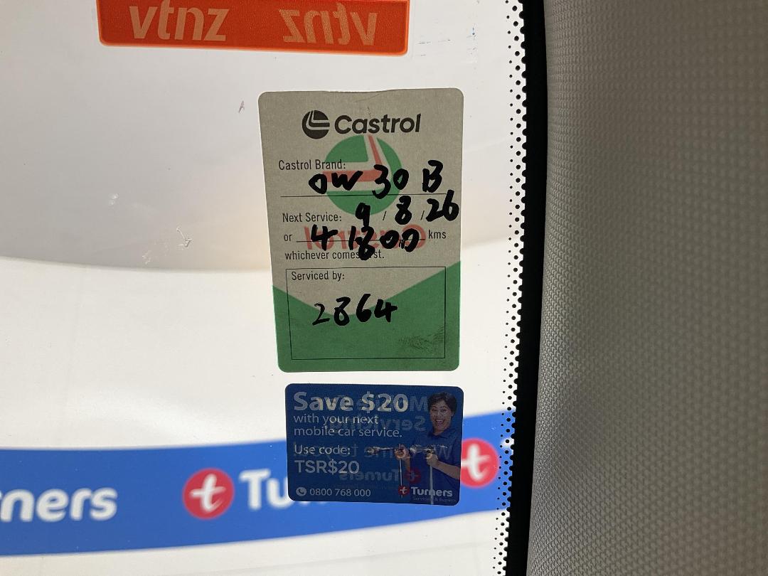 Photo '22' of Mini Hatch Photo '22' of Mini Hatch