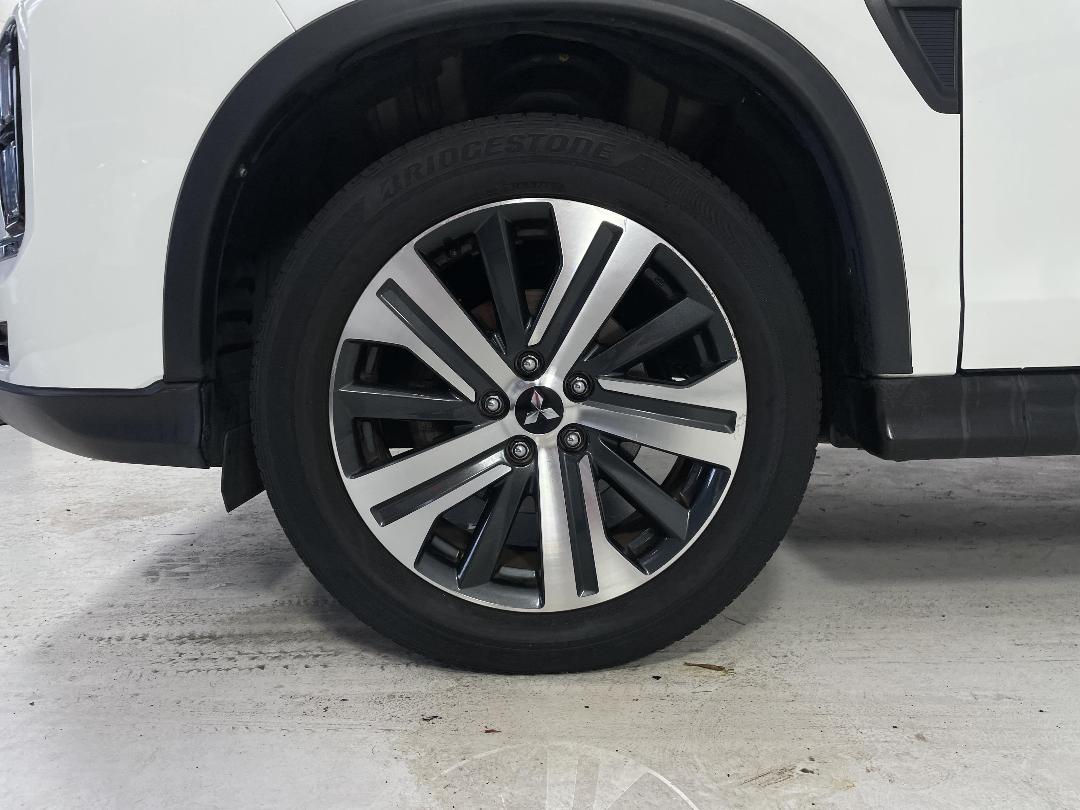 Photo '10' of Mitsubishi ASX