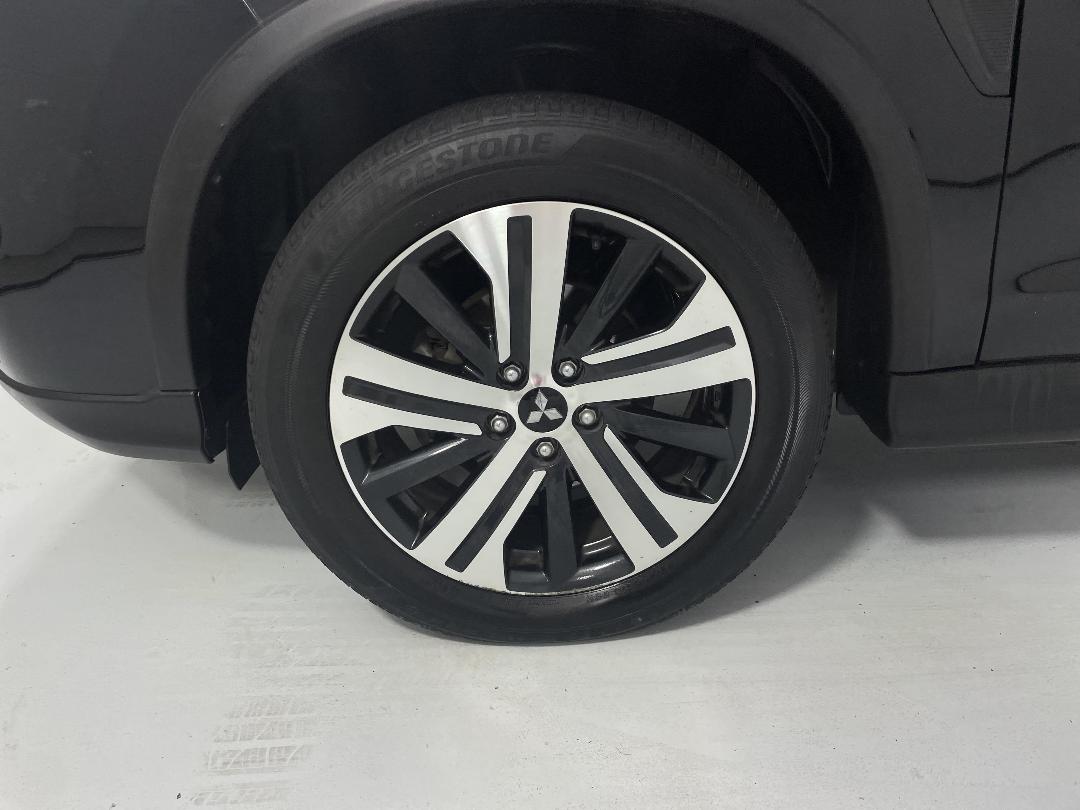 Photo '10' of Mitsubishi ASX