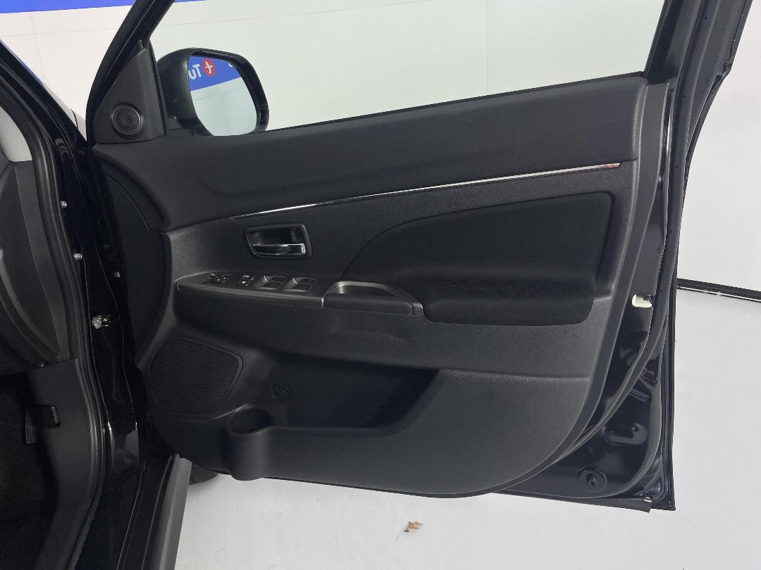 Photo '15' of Mitsubishi ASX