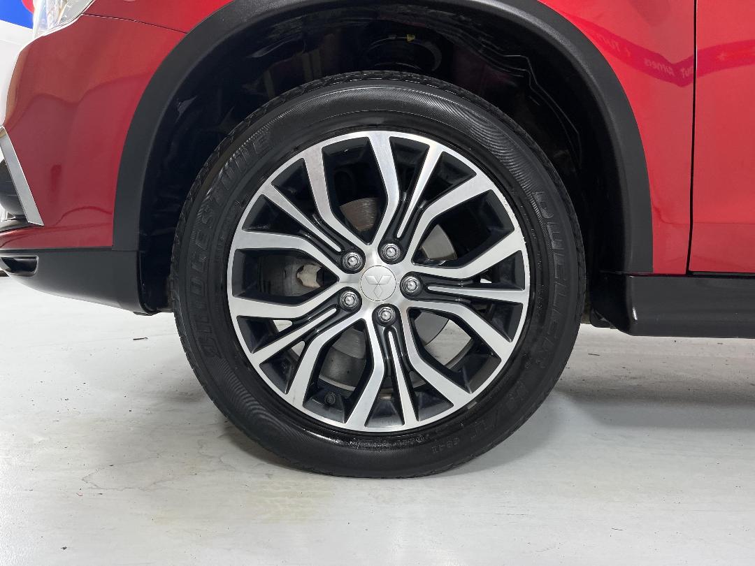 Photo '10' of Mitsubishi ASX