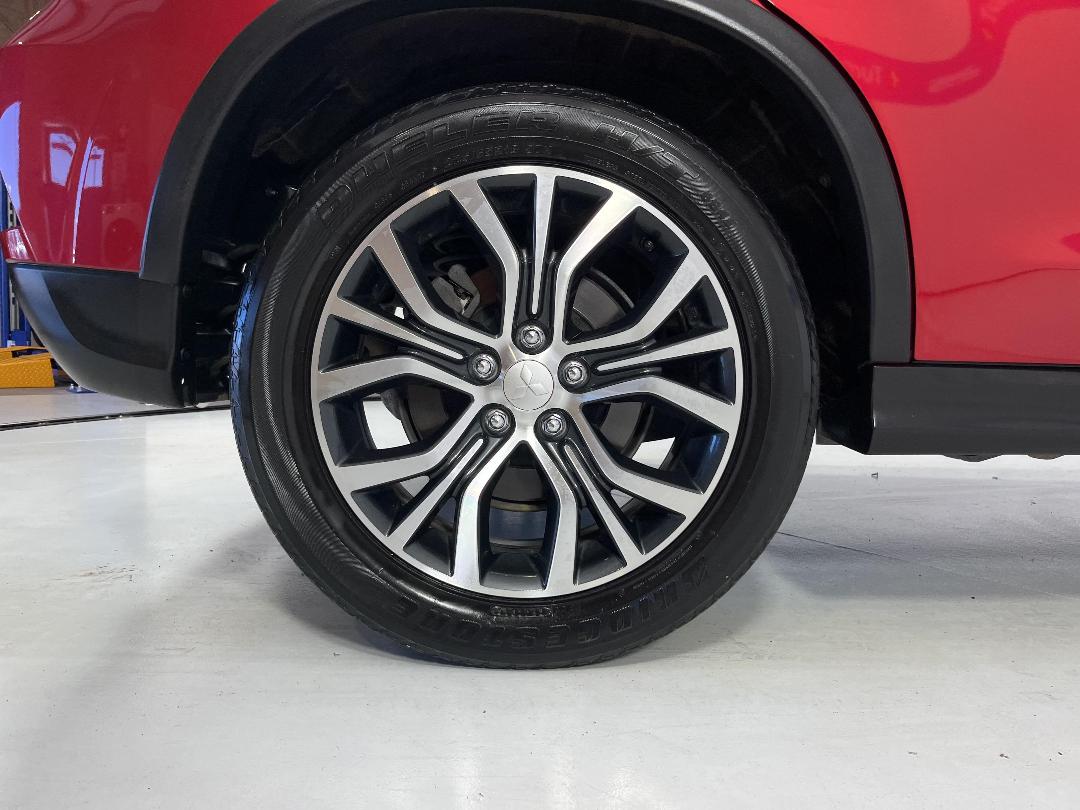 Photo '12' of Mitsubishi ASX