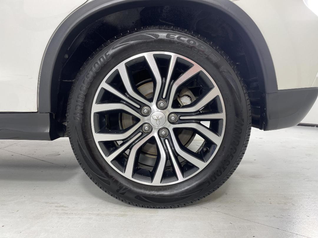 Photo '11' of Mitsubishi ASX