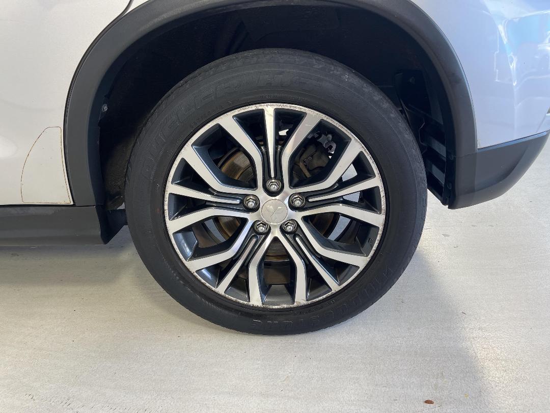 Photo '11' of Mitsubishi ASX