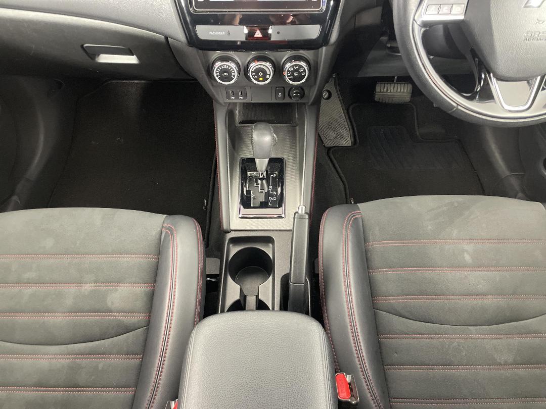 Photo '18' of Mitsubishi ASX