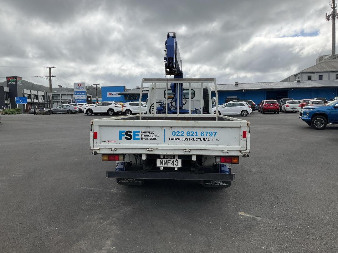 Photo '5' of Mitsubishi Canter Flat Deck Crane