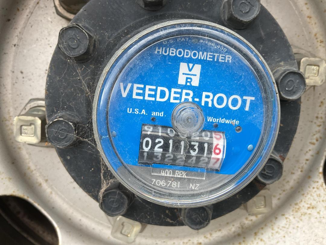 Photo '19' of Mitsubishi Canter Flat Deck Crane