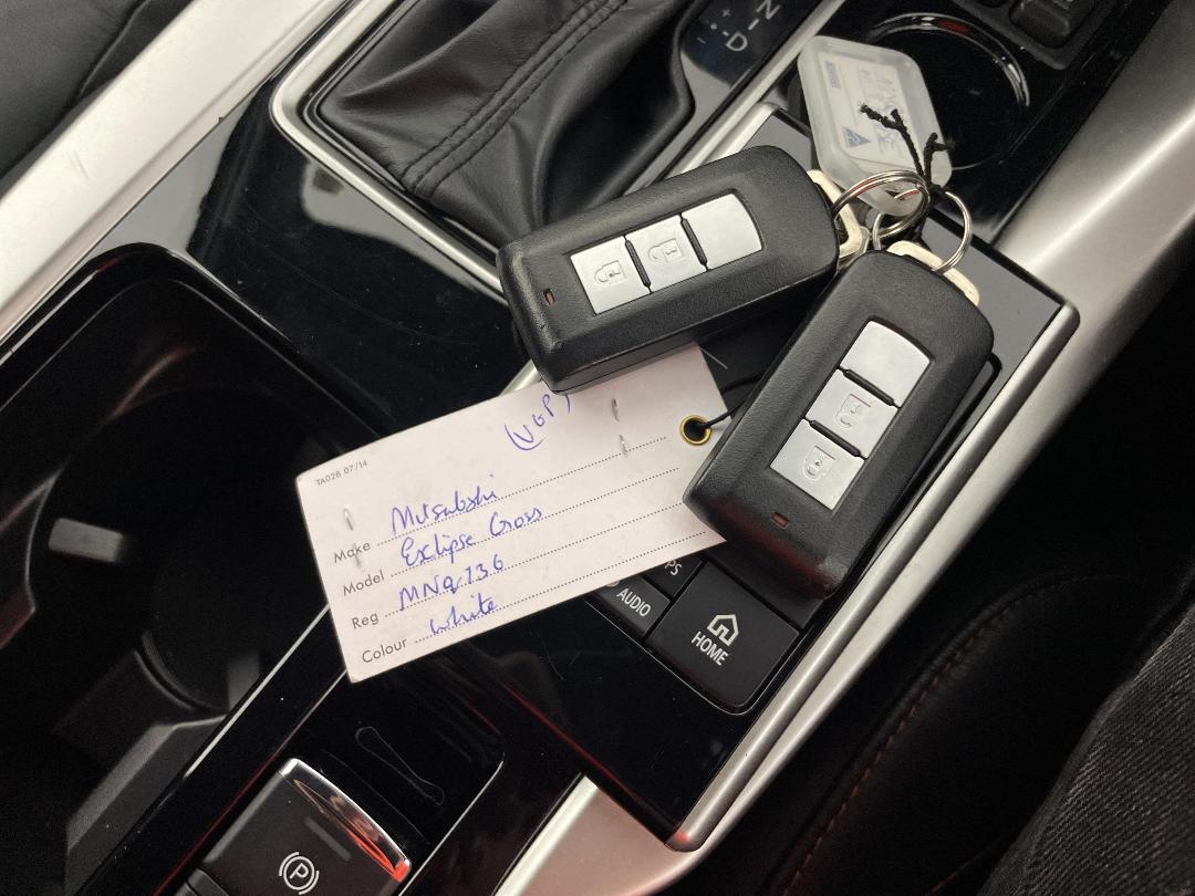 Photo '22' of Mitsubishi Eclipse Cross Photo '22' of Mitsubishi Eclipse Cross