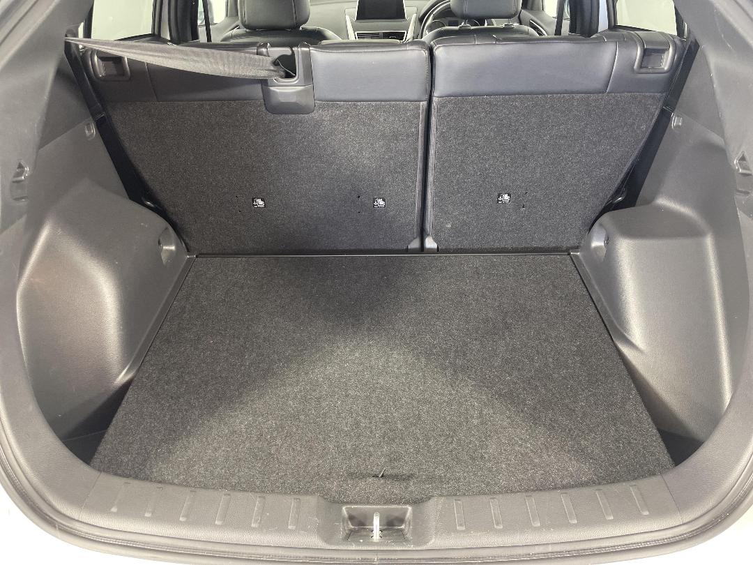 Photo '14' of Mitsubishi Eclipse Cross Photo '14' of Mitsubishi Eclipse Cross