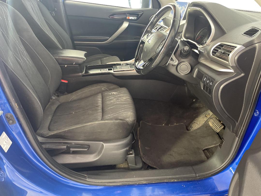 Photo '16' of Mitsubishi Eclipse Cross