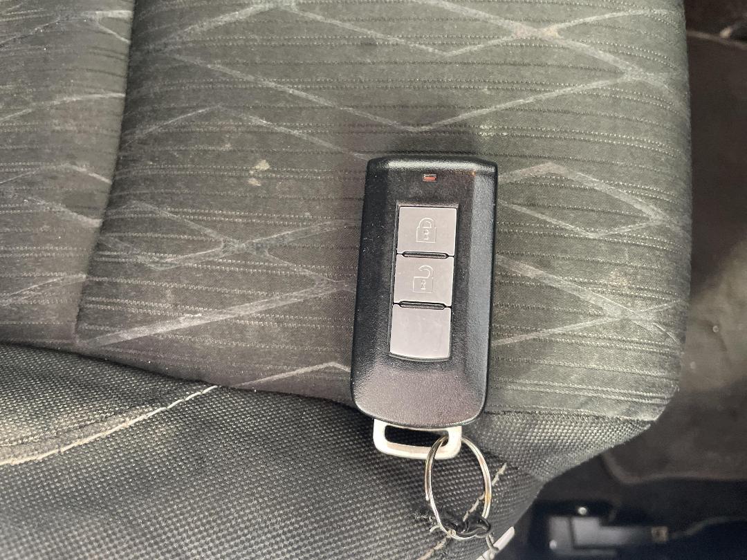 Photo '22' of Mitsubishi Eclipse Cross