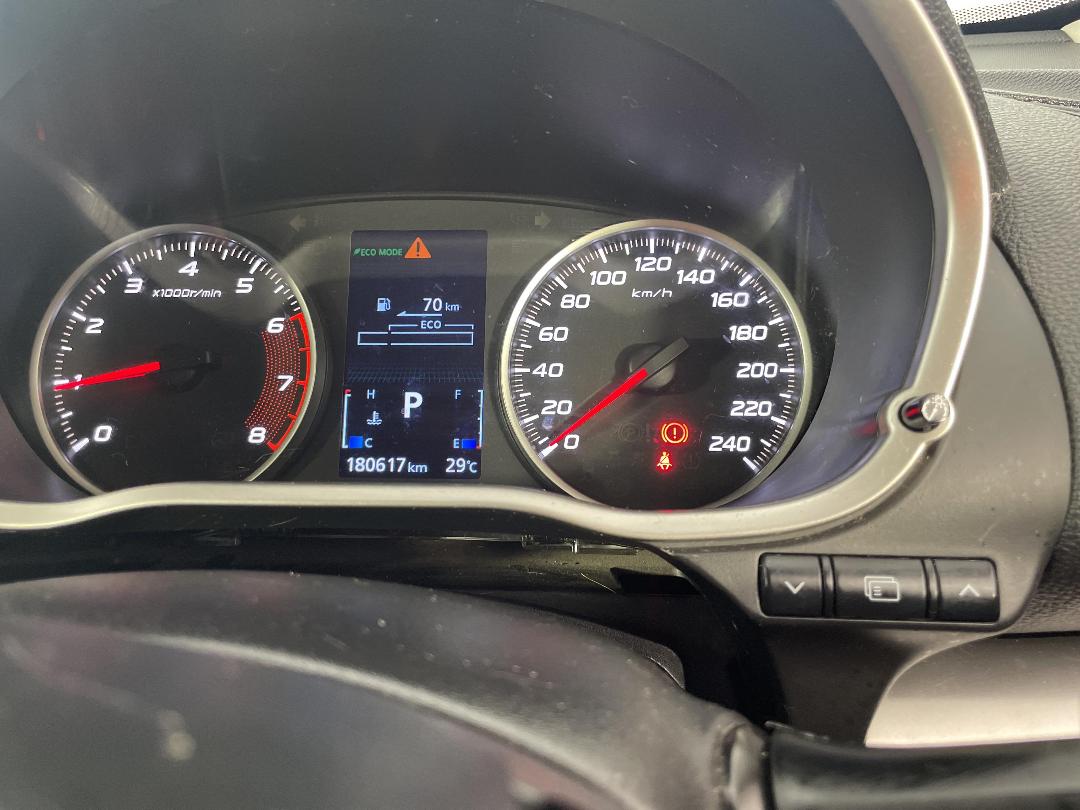 Photo '21' of Mitsubishi Eclipse Cross