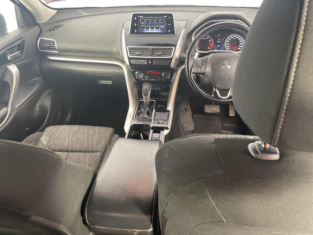 Photo '18' of Mitsubishi Eclipse Cross