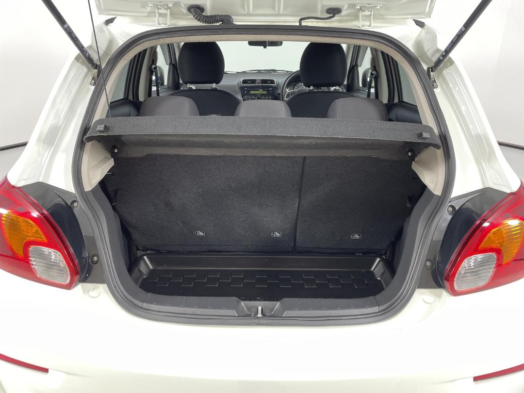 Photo '14' of Mitsubishi Mirage