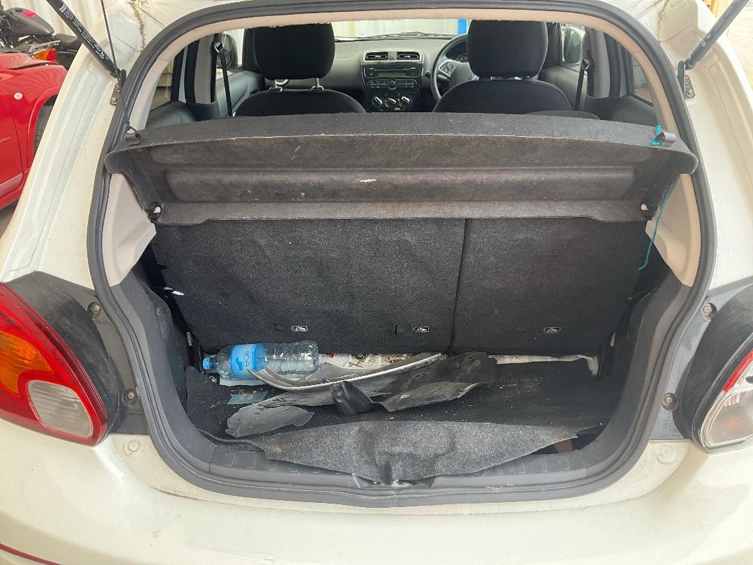 Photo '12' of Mitsubishi Mirage XLS Photo '12' of Mitsubishi Mirage XLS