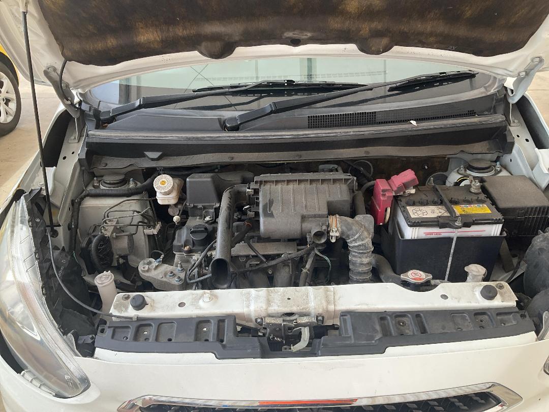 Photo '16' of Mitsubishi Mirage XLS Photo '16' of Mitsubishi Mirage XLS