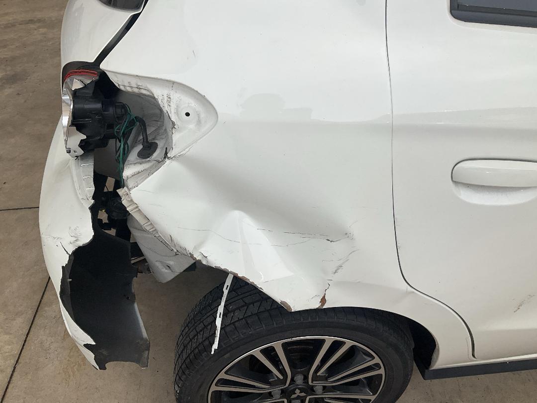 Photo '22' of Mitsubishi Mirage XLS Photo '22' of Mitsubishi Mirage XLS