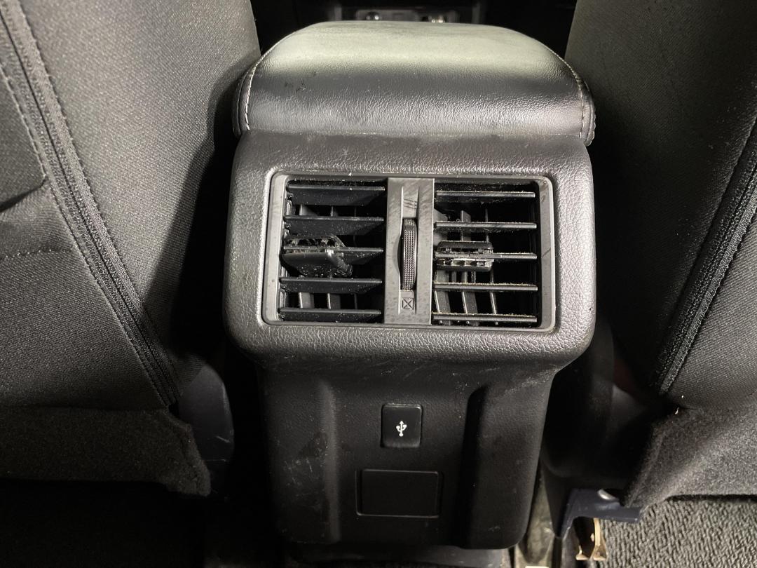 Photo '24' of Mitsubishi Outlander Photo '24' of Mitsubishi Outlander