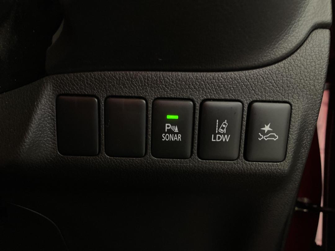 Photo '27' of Mitsubishi Outlander Photo '27' of Mitsubishi Outlander