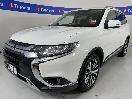 Thumbnail '4' of Mitsubishi Outlander