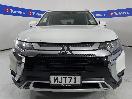 Thumbnail '2' of Mitsubishi Outlander