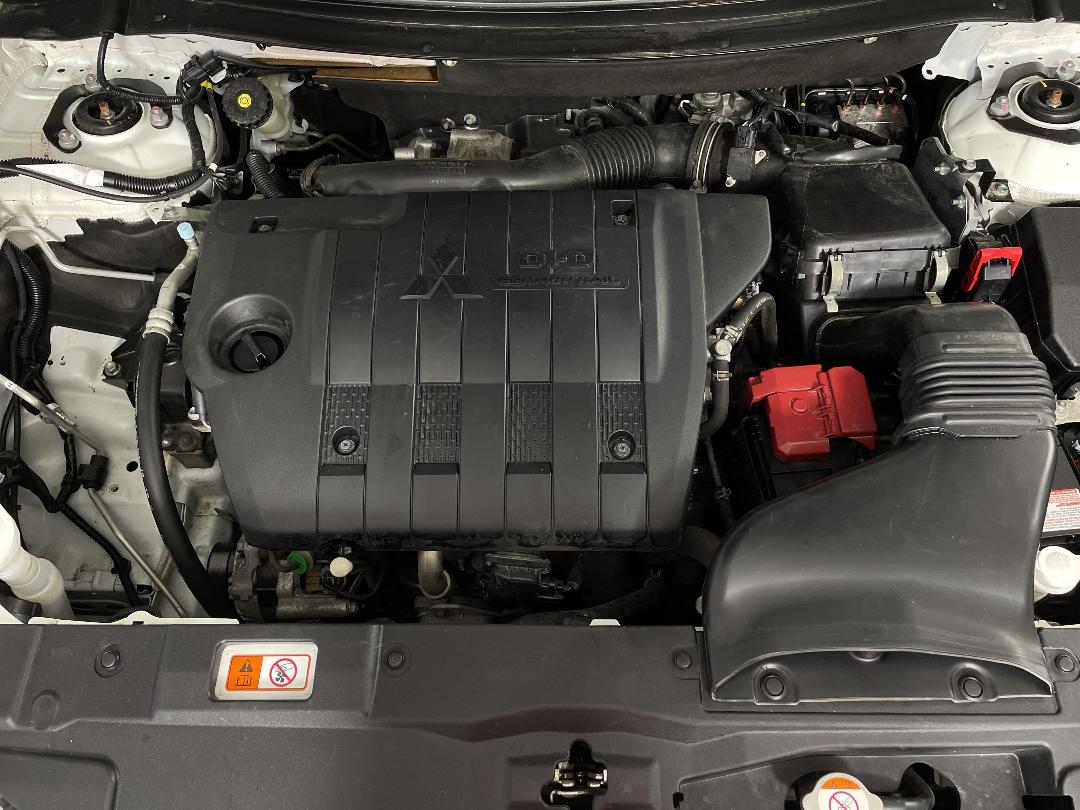 Photo '13' of Mitsubishi Outlander Photo '13' of Mitsubishi Outlander