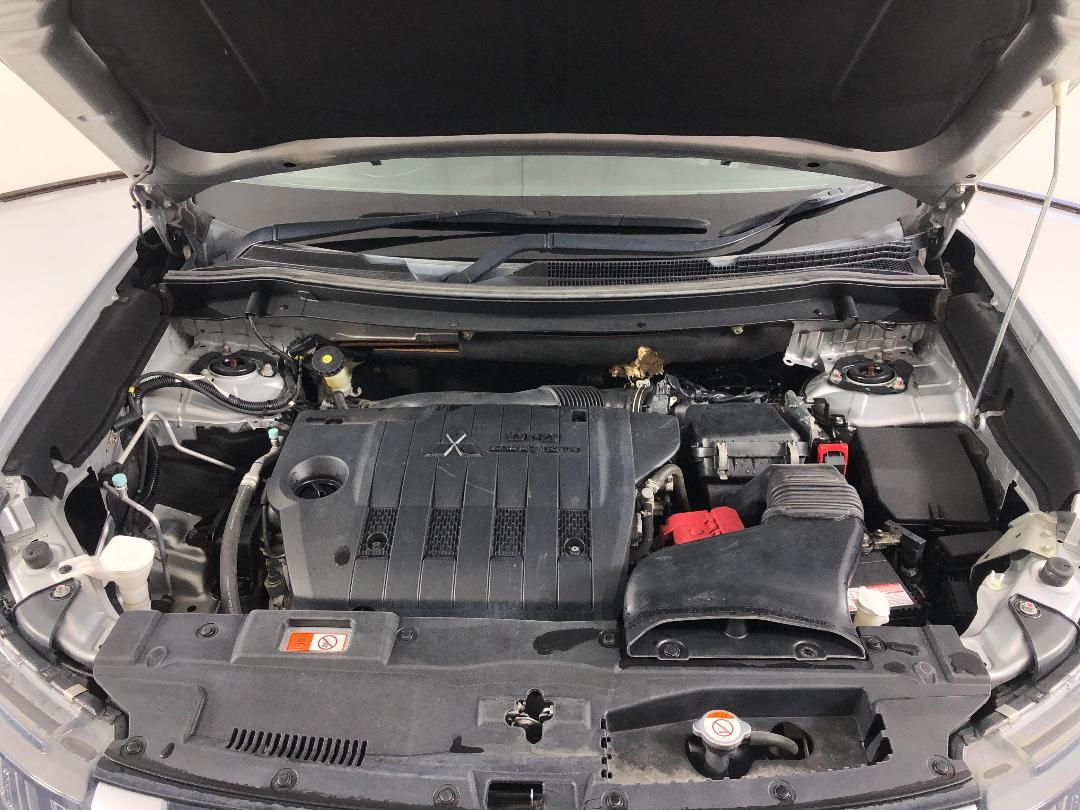 Photo '13' of Mitsubishi Outlander Photo '13' of Mitsubishi Outlander