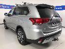 Thumbnail '5' of Mitsubishi Outlander