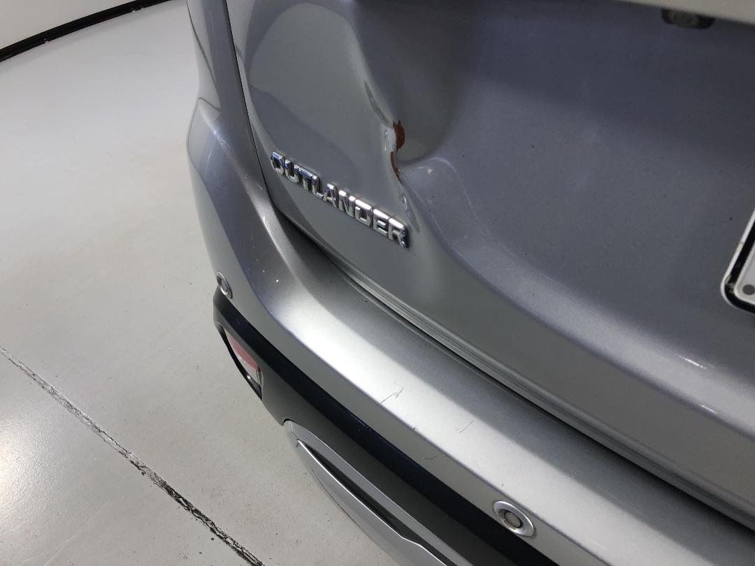 Photo '27' of Mitsubishi Outlander Photo '27' of Mitsubishi Outlander