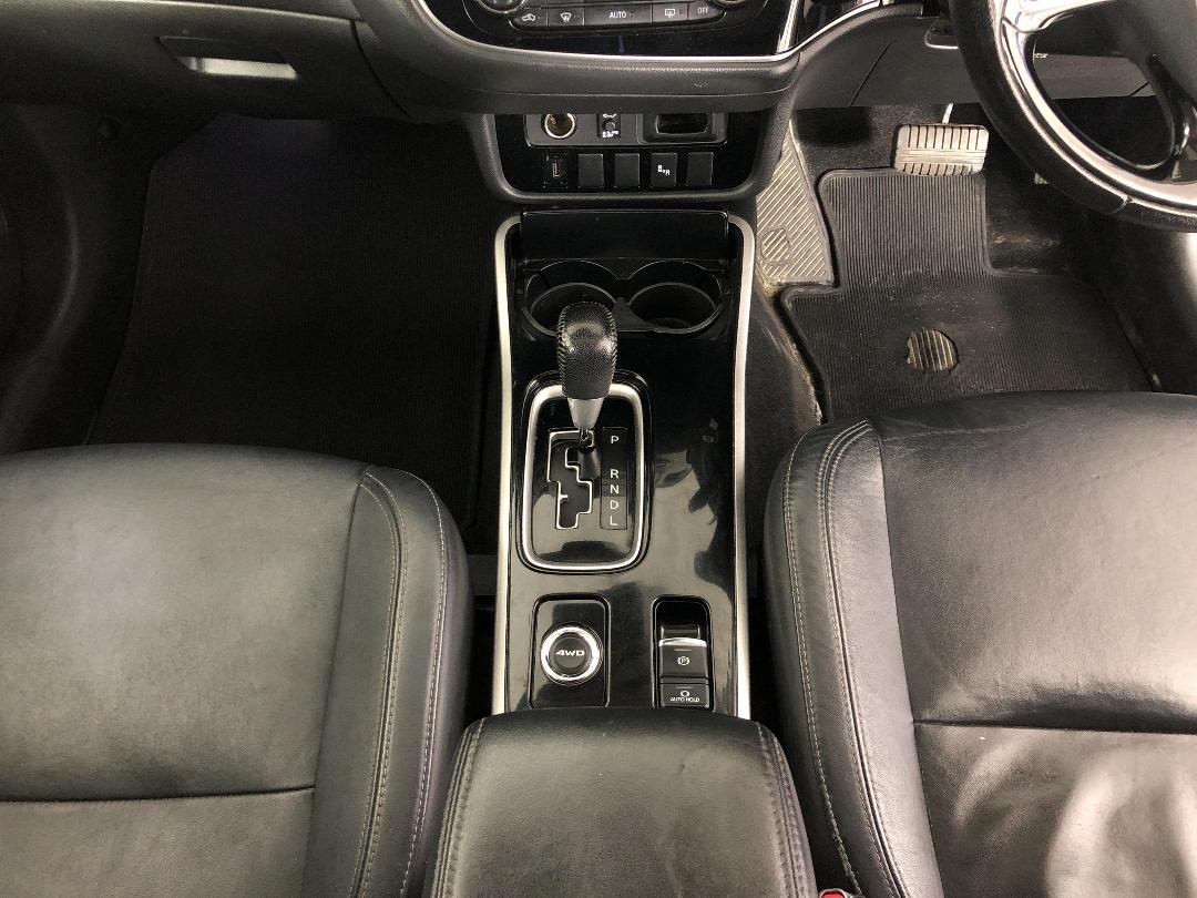 Photo '18' of Mitsubishi Outlander Photo '18' of Mitsubishi Outlander