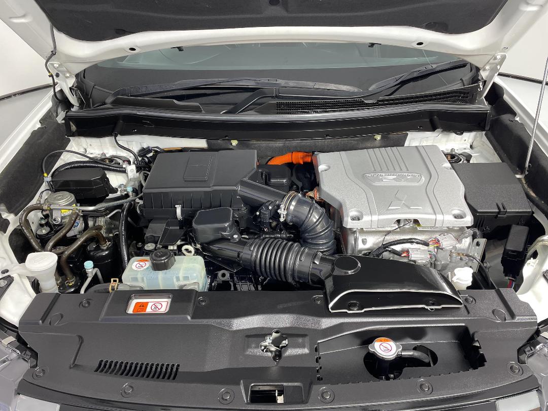 Photo '13' of Mitsubishi Outlander Photo '13' of Mitsubishi Outlander