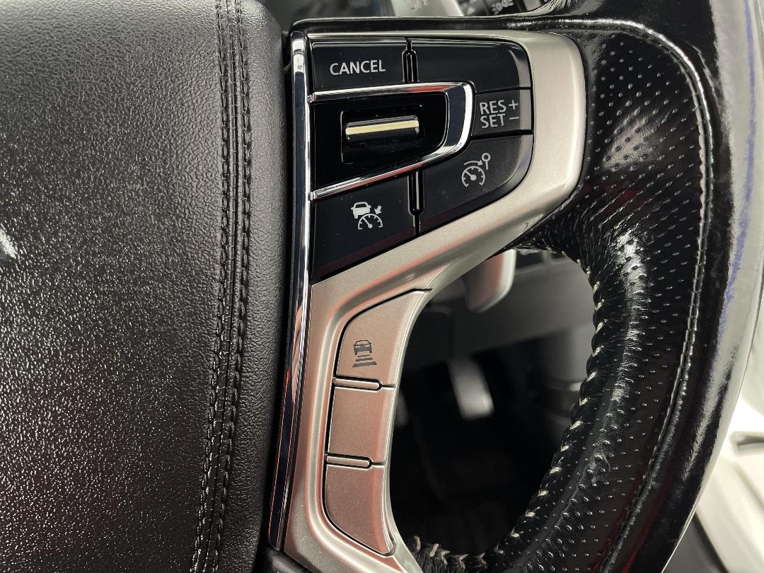 Photo '27' of Mitsubishi Outlander Photo '27' of Mitsubishi Outlander