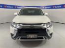Thumbnail '2' of Mitsubishi Outlander