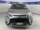 Thumbnail '2' of Mitsubishi Outlander