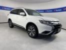 Thumbnail '1' of Mitsubishi Outlander