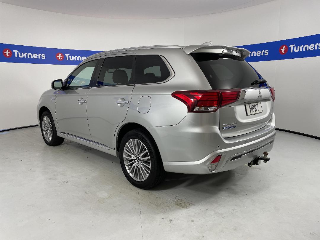 Photo '5' of Mitsubishi Outlander