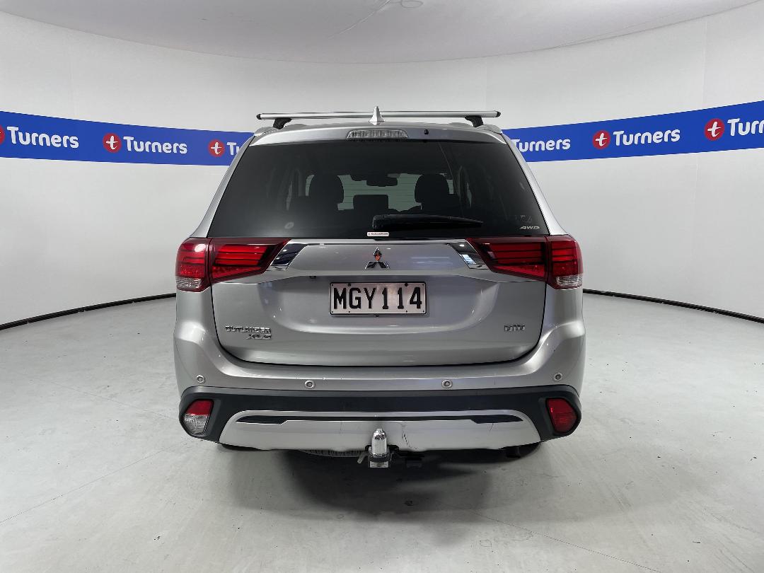 Photo '6' of Mitsubishi Outlander Photo '6' of Mitsubishi Outlander