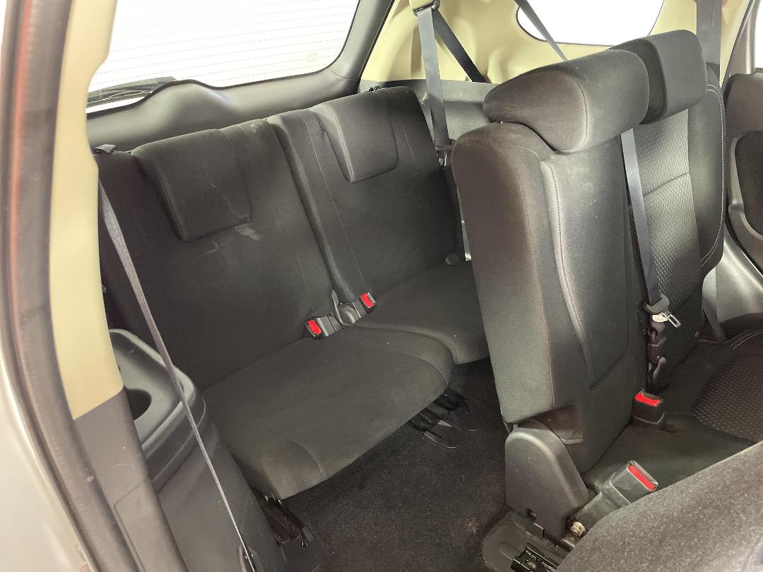 Photo '23' of Mitsubishi Outlander Photo '23' of Mitsubishi Outlander