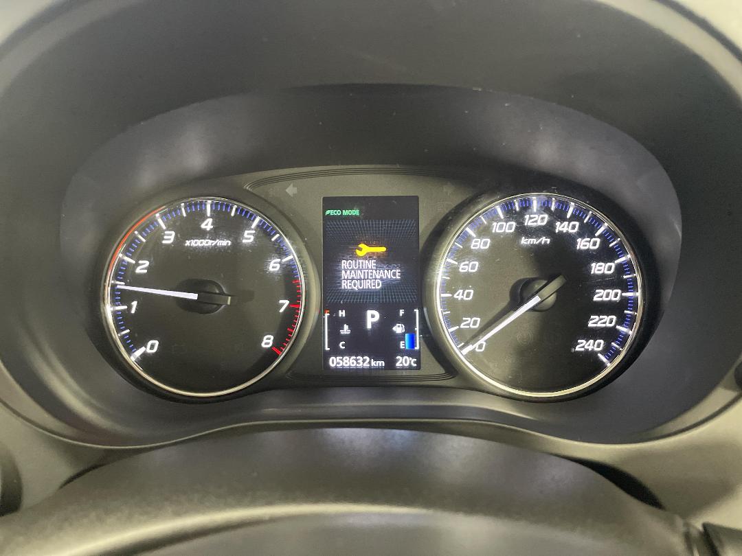 Photo '21' of Mitsubishi Outlander