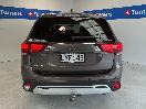 Thumbnail '6' of Mitsubishi Outlander