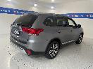 Thumbnail '7' of Mitsubishi Outlander