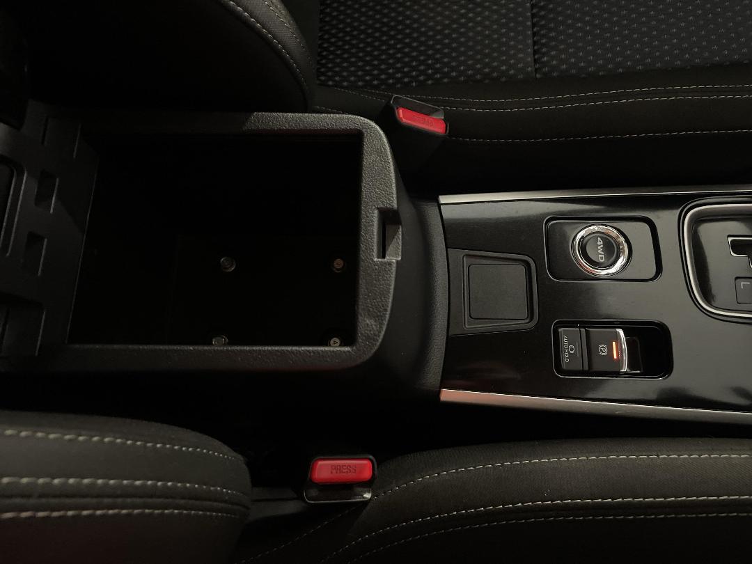 Photo '33' of Mitsubishi Outlander Photo '33' of Mitsubishi Outlander