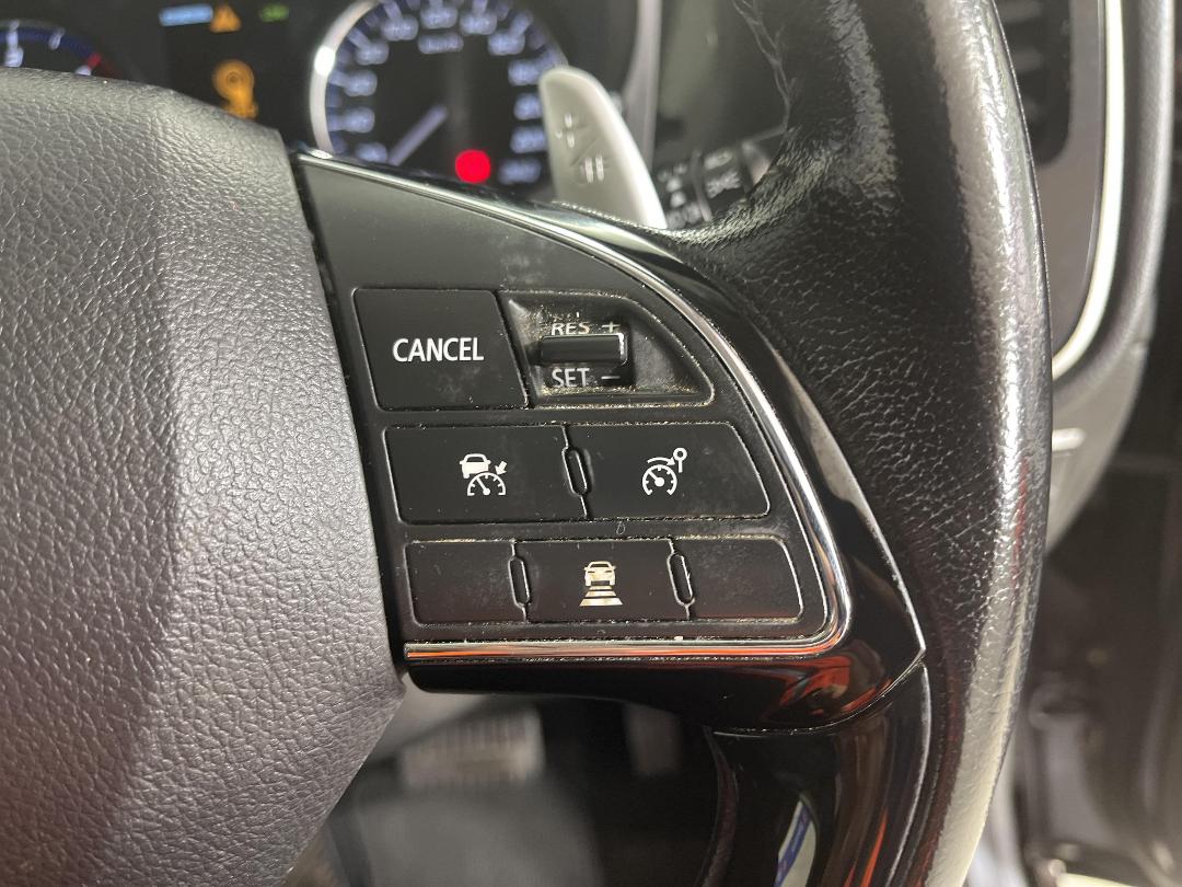 Photo '25' of Mitsubishi Outlander Photo '25' of Mitsubishi Outlander