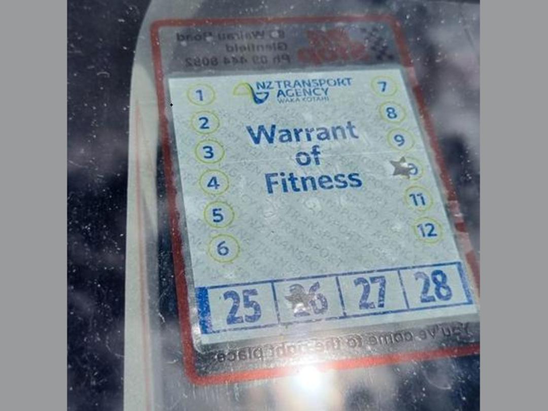 Photo '10' of Mitsubishi Outlander LS