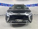 Thumbnail '2' of Mitsubishi Outlander